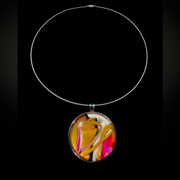 ⚫️ Glass And Stainless Steel 40mm Hand-Painted Pendant On 18” Cable Chain - Picture 1 of 7